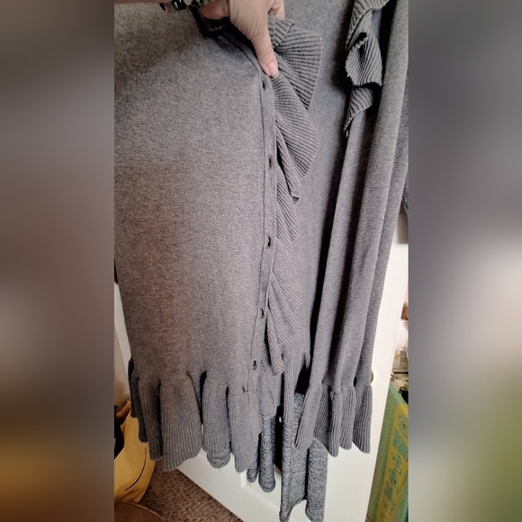 New Directions Long, Ruffled, Buttoned Cardigan - Picture 5 of 11